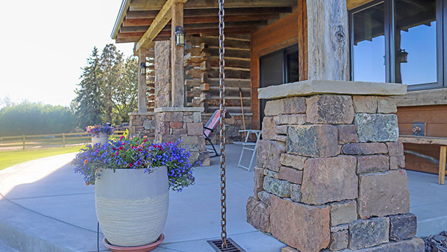 Back Deck Columns Elk Creek Ranch